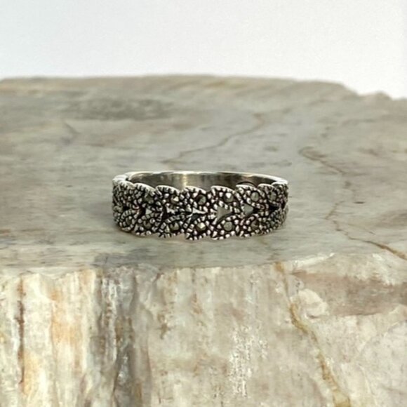 Sterling Silver 925 5mm Floral Leaf Marcasite Openwork Pierced Band Ring Sz 5.75 - Picture 5 of 16